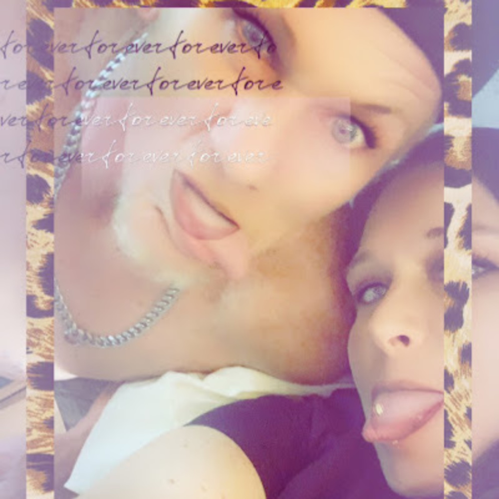 Meet your Posher, Naomi